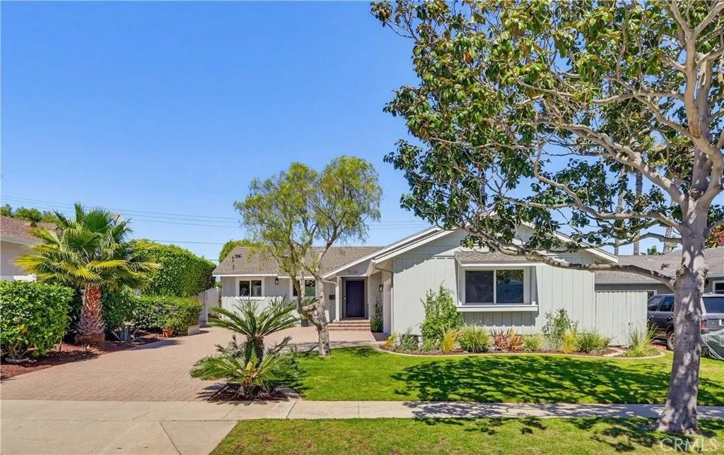 Photo of 5109 Paseo Del Pavon, Torrance, CA 90505 (MLS # SB26074884)