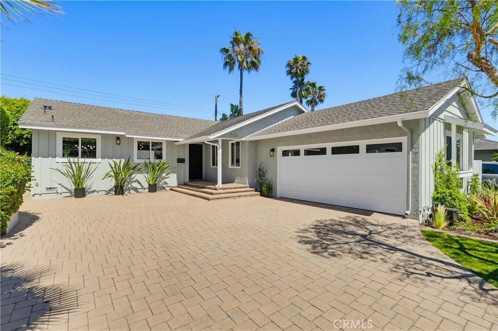 Photo of 5109 Paseo Del Pavon, Torrance, CA 90505 (MLS # SB26074884)