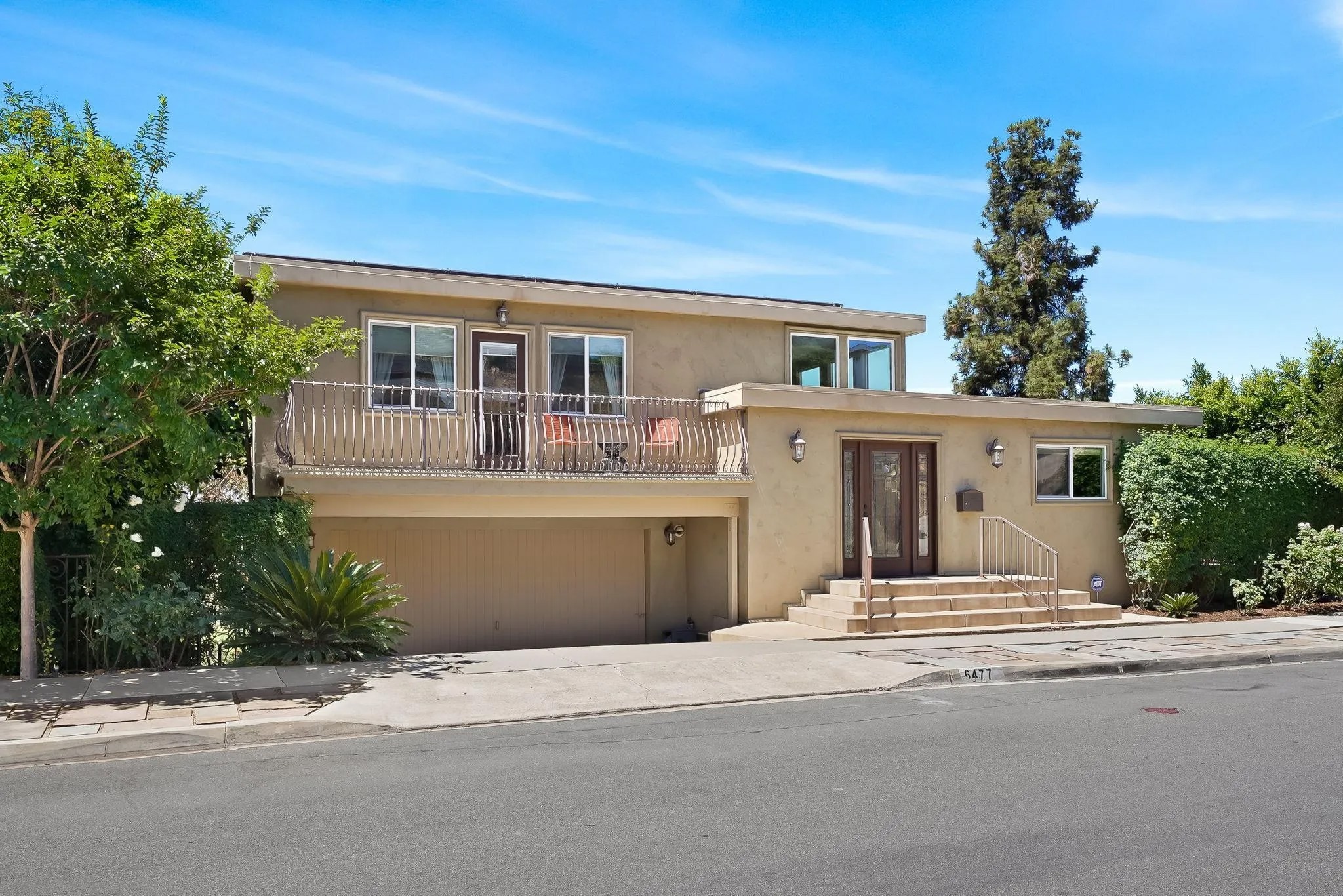 6477 Elmhurst Dr