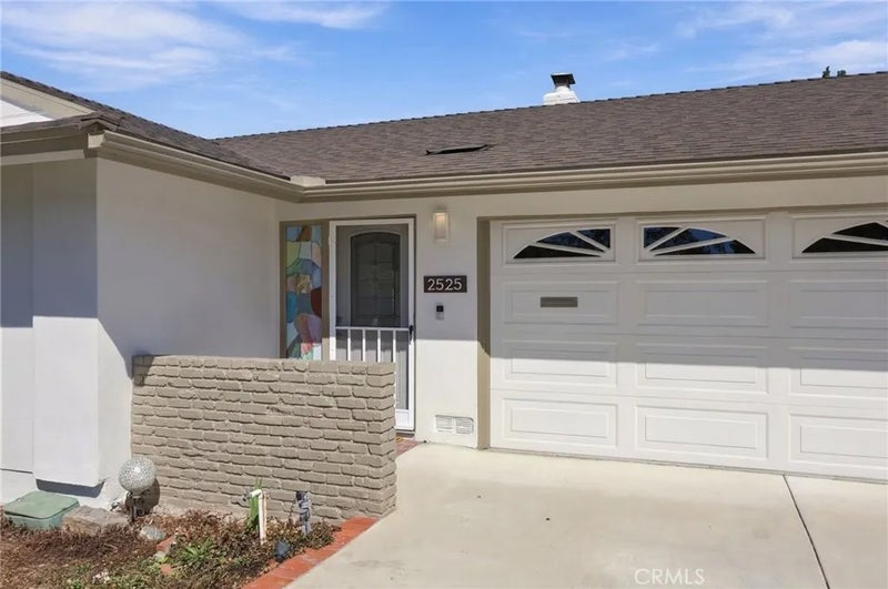 2525 Neptune Place
