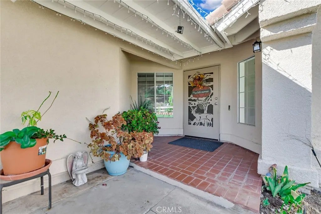 Photo of 29820 Corte Faldas, Temecula, CA 92591 (MLS # SW26215428)