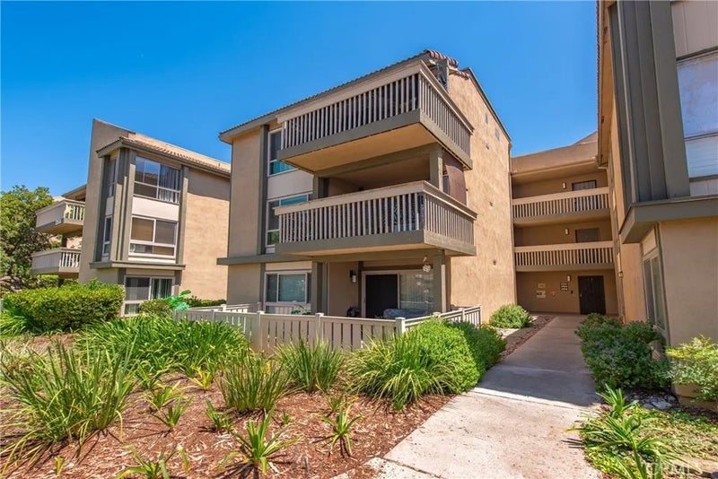 254 Sequoia Court 26
