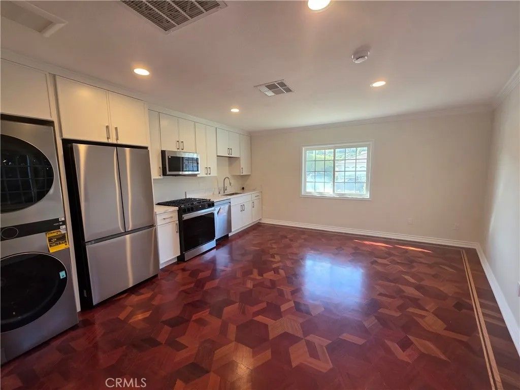 Photo of 12306 Louise, Granada Hills, CA 91344 (MLS # SR26035201)