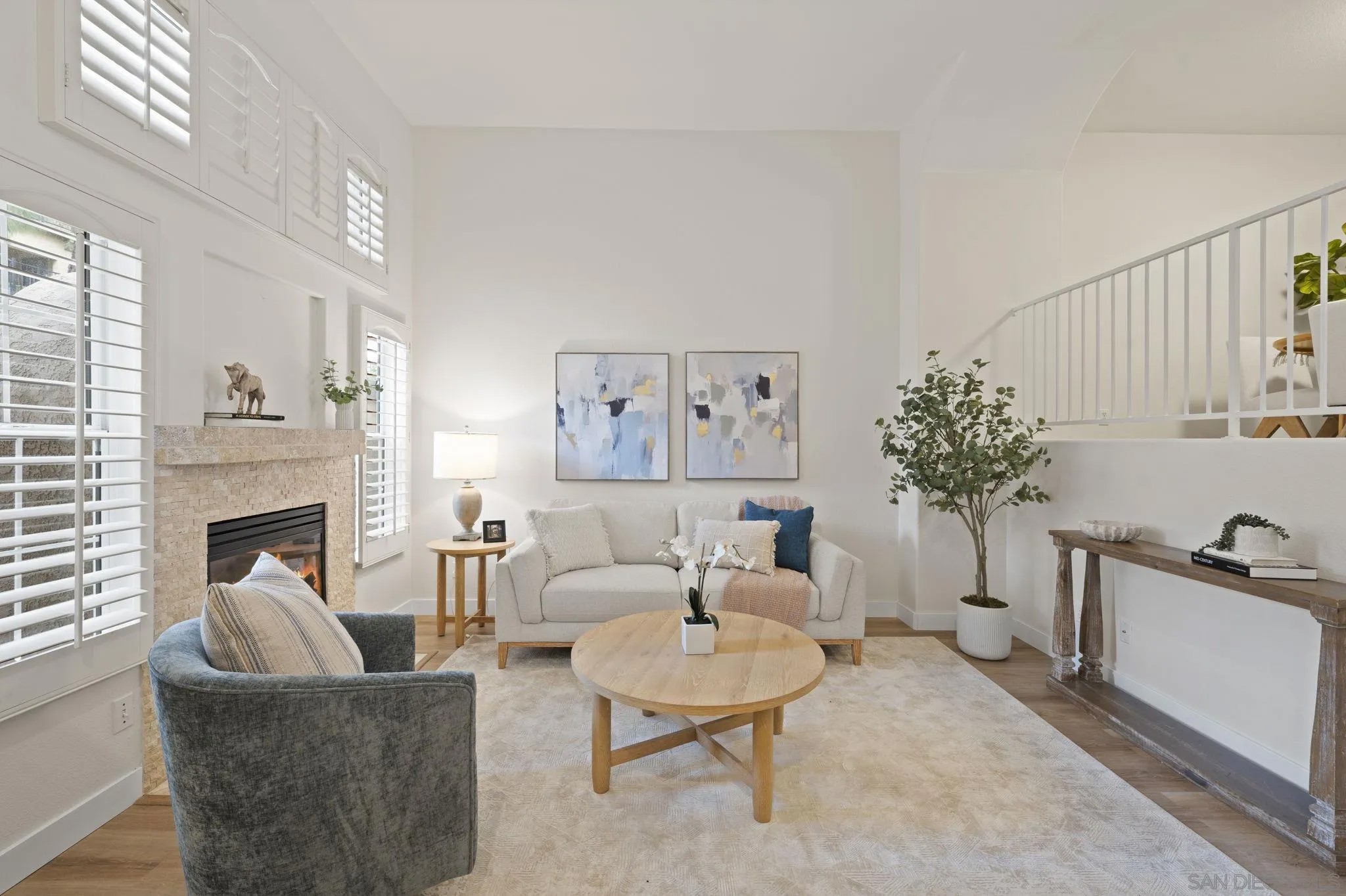 12559 El Camino Real B