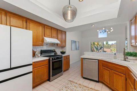 Tiny photo for 1265 Camino Lorado, San Marcos, CA 92078 (MLS # NDP2510365)
