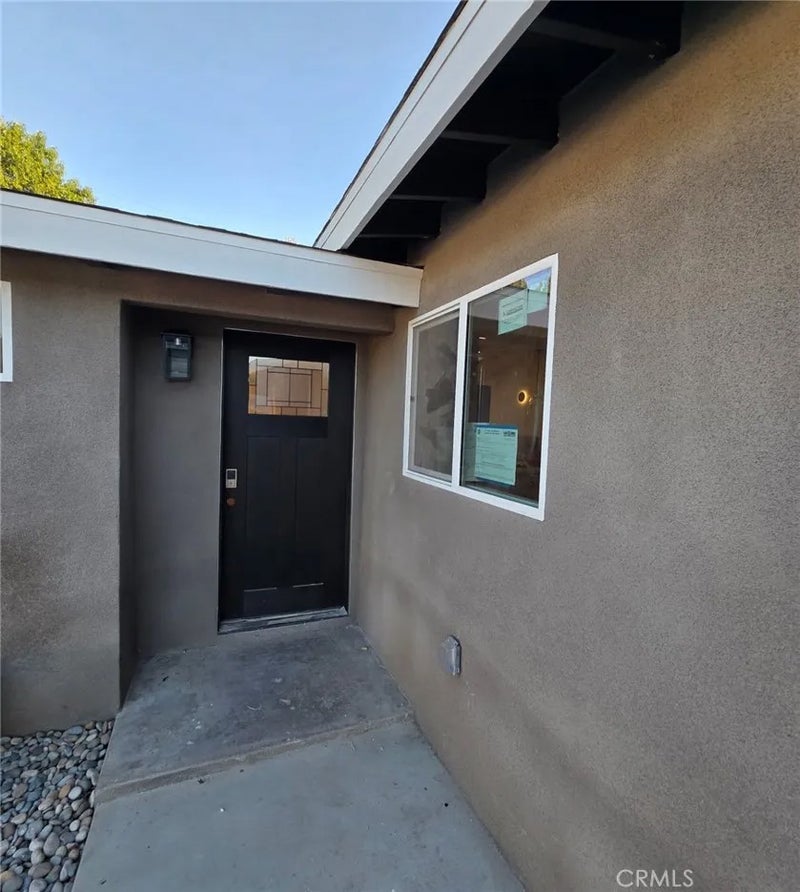 11158 Orion Ave