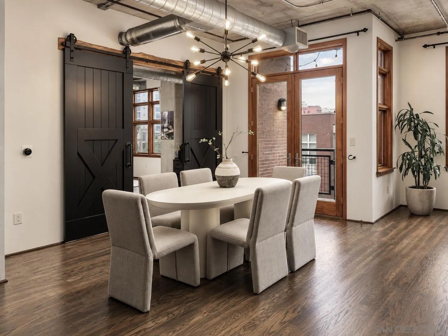 877 Island Ave 302