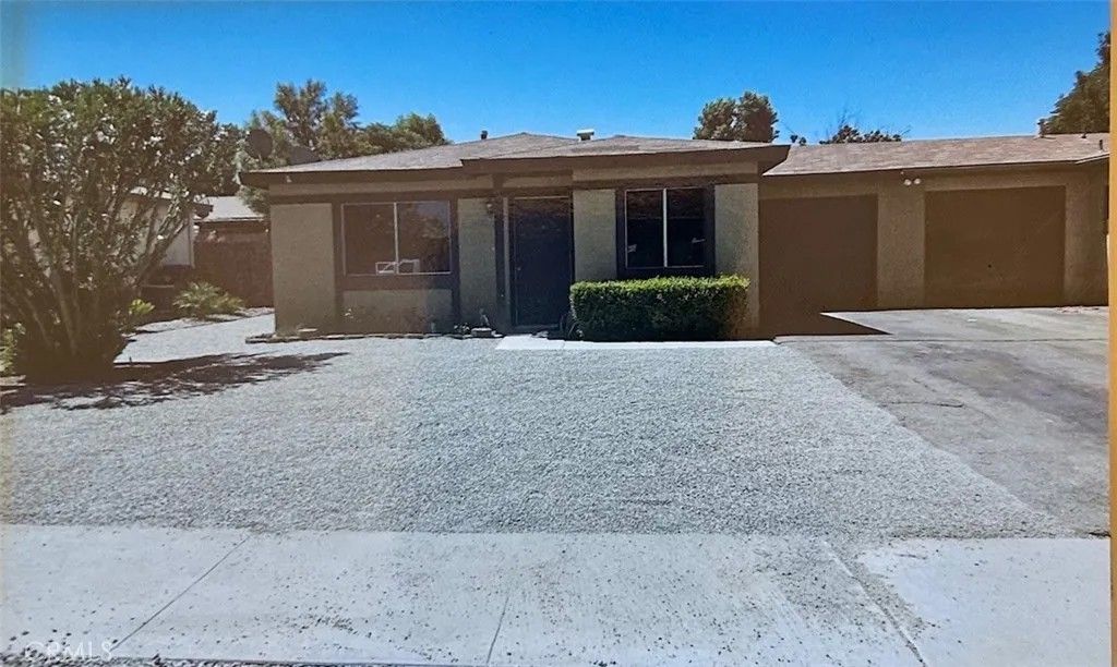 Photo of 2185 San Bernardo, Hemet, CA 92545 (MLS # OC26028095)