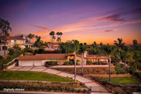 1817 Queens Way Vista CA 92084