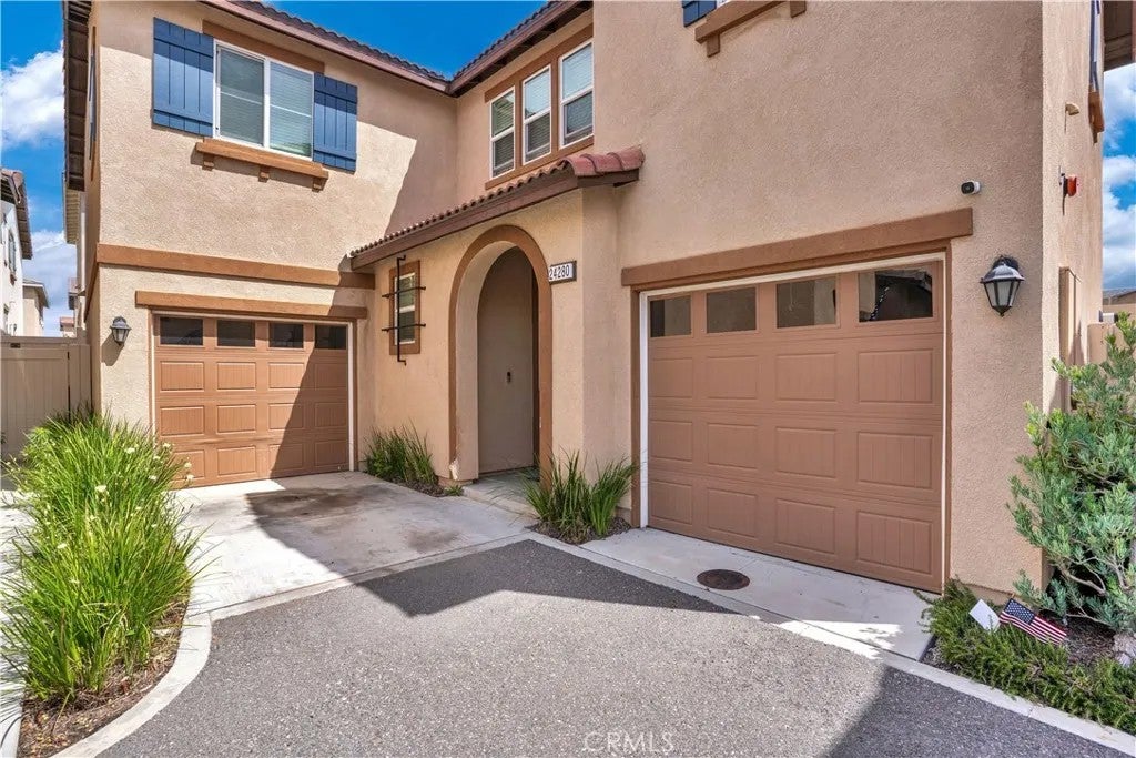 Photo of 24280 White Willow AVE, Murrieta, CA 92562 (MLS # SW26116782)