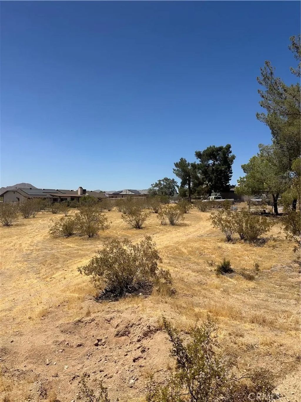 Photo of 16962 Waalew Ct, Apple Valley, CA 92307 (MLS # OC26013601)