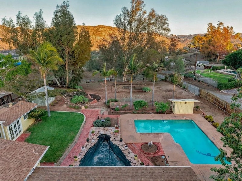 11473 Valle Vista Road