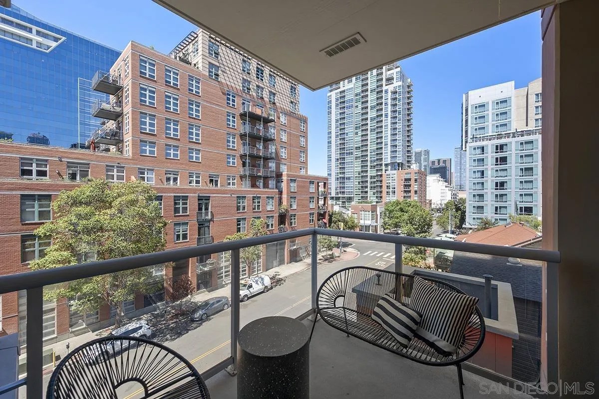 427 9th Avenue 406