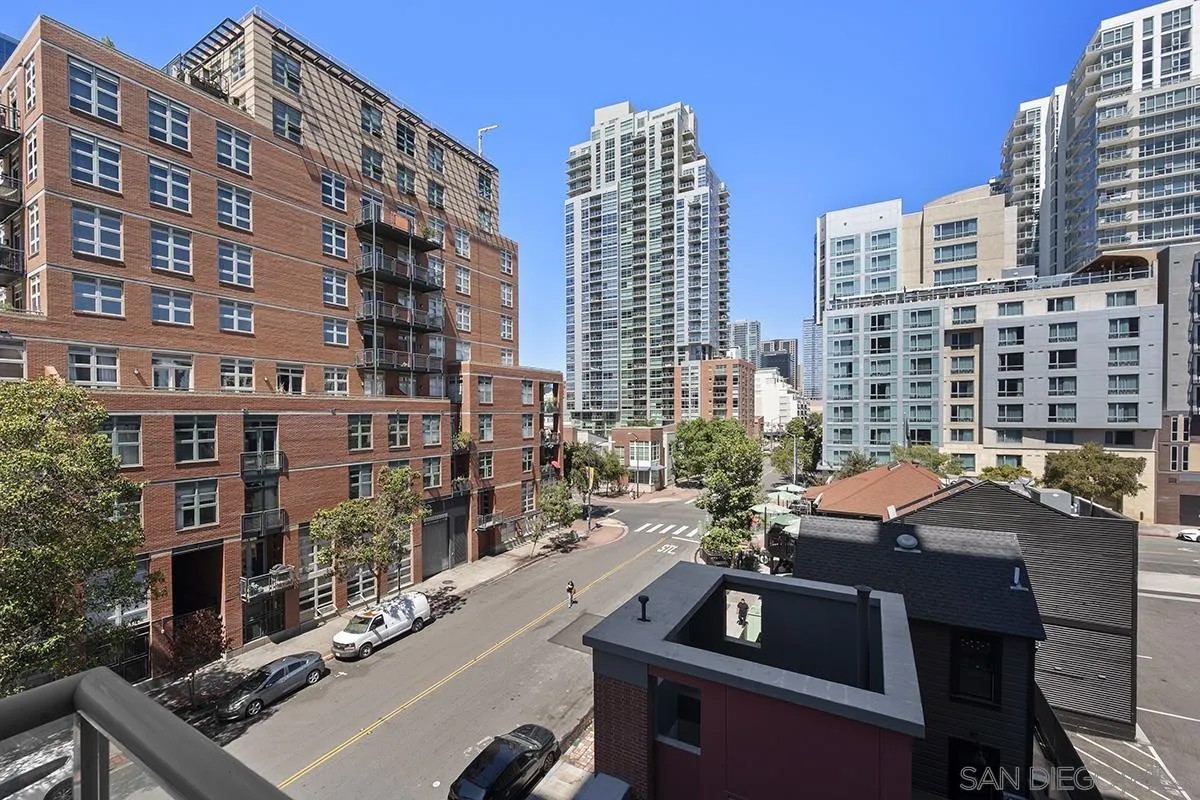 427 9th Avenue 406
