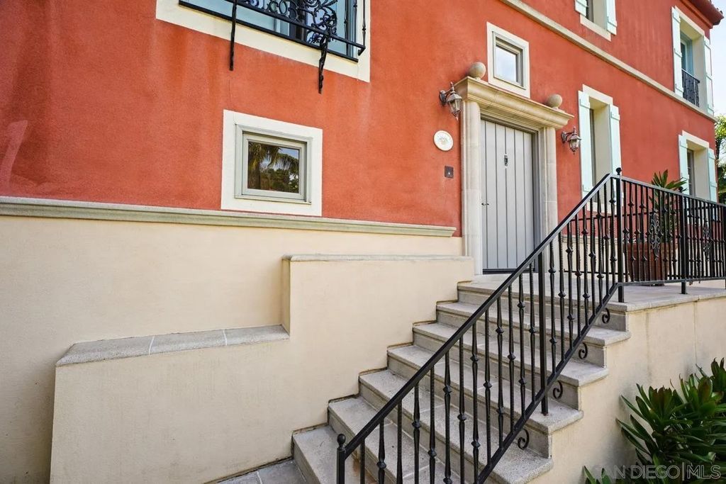 Photo of 1631 Mimulus Way, La Jolla, CA 92037 (MLS # 260008245)