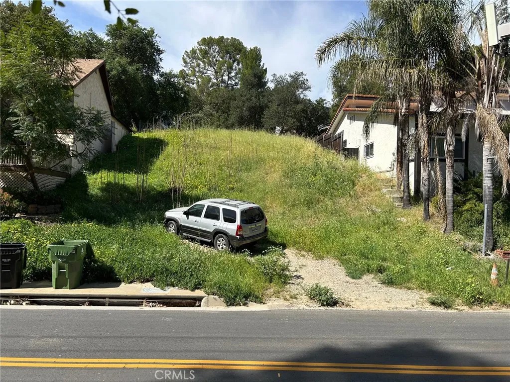 4339 Canoga