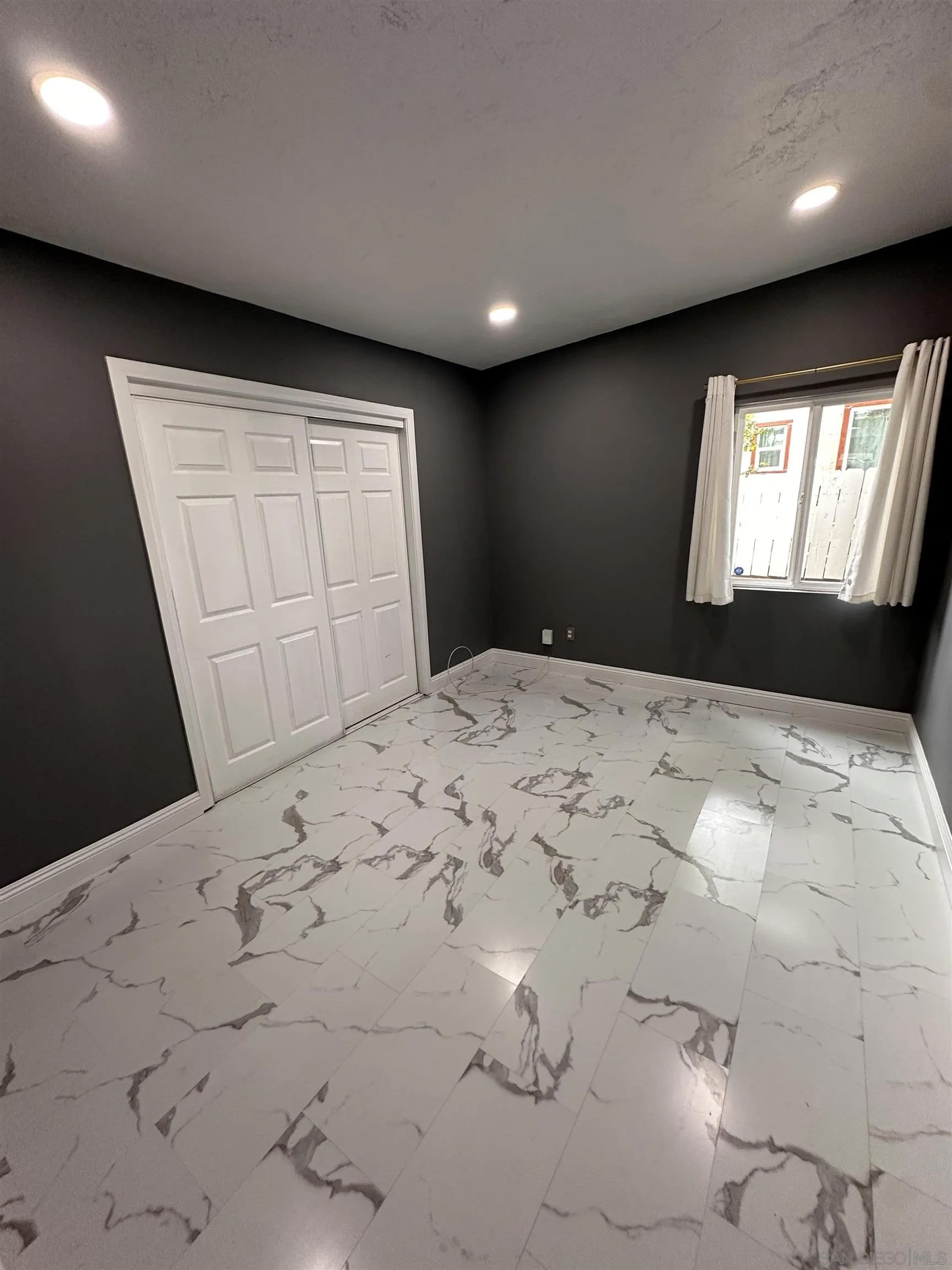 736 Jewell Drive