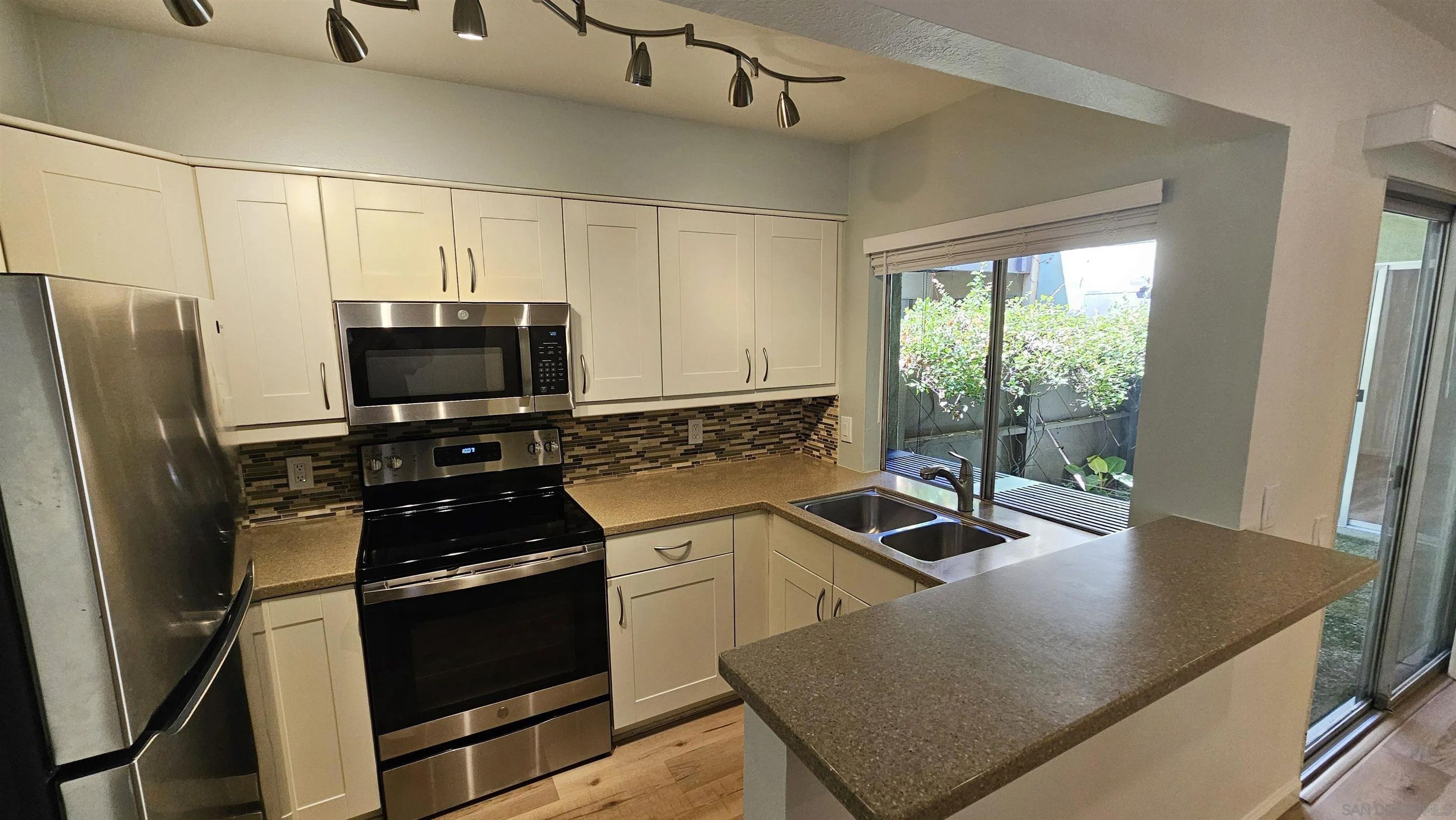 7936 Mission Center Ct E
