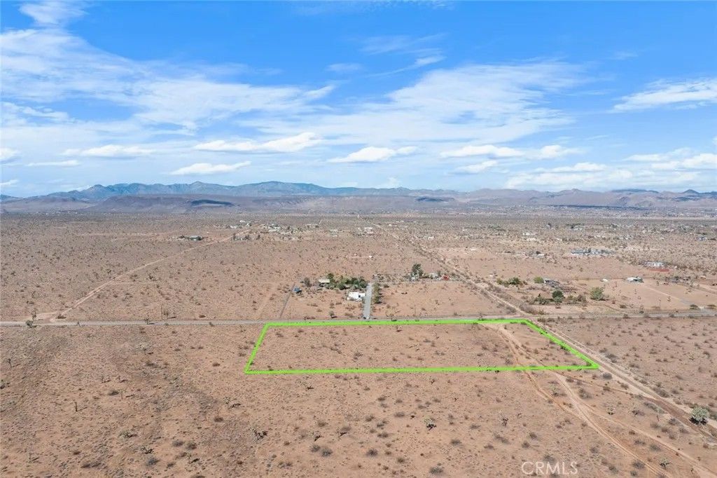 Photo of 0 Avalon, Yucca Valley, CA 92284 (MLS # JT25273461)