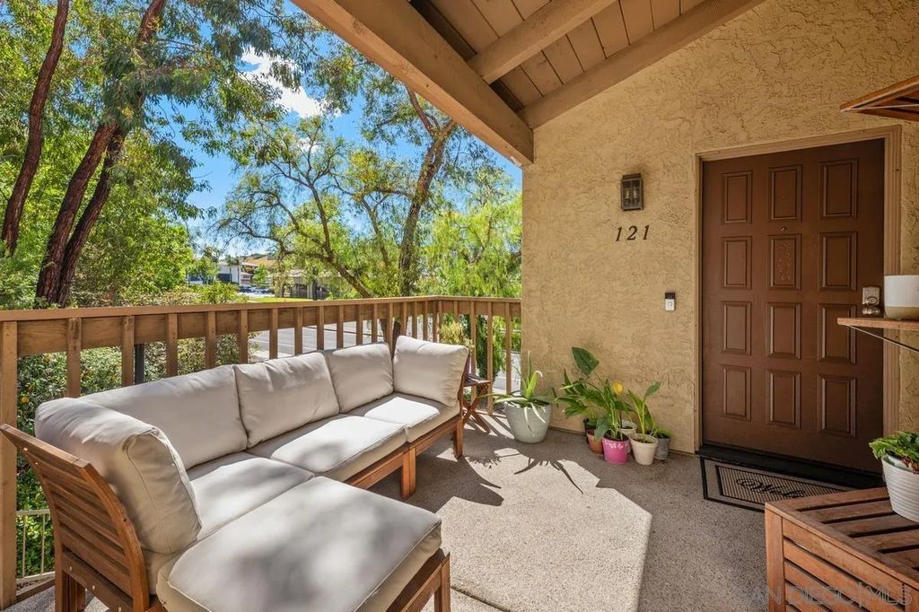 Photo of 11896 Paseo Lucido #121, San Diego, CA 92128 (MLS # 260010254)