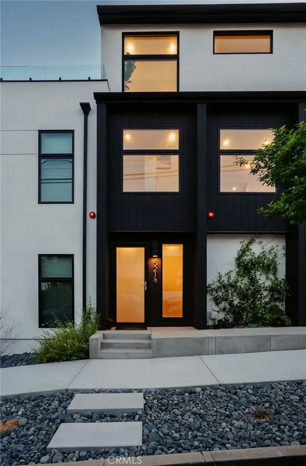 Photo of 521 Iris Avenue, Corona Del Mar, CA 92625 (MLS # OC26072003)