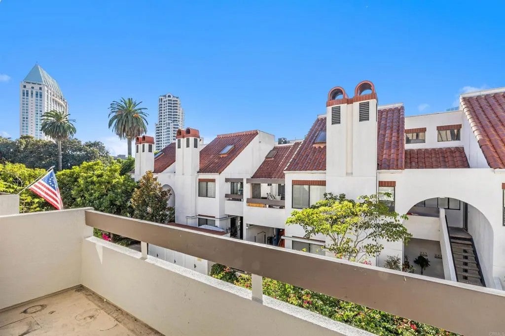 701 Kettner Boulevard 200
