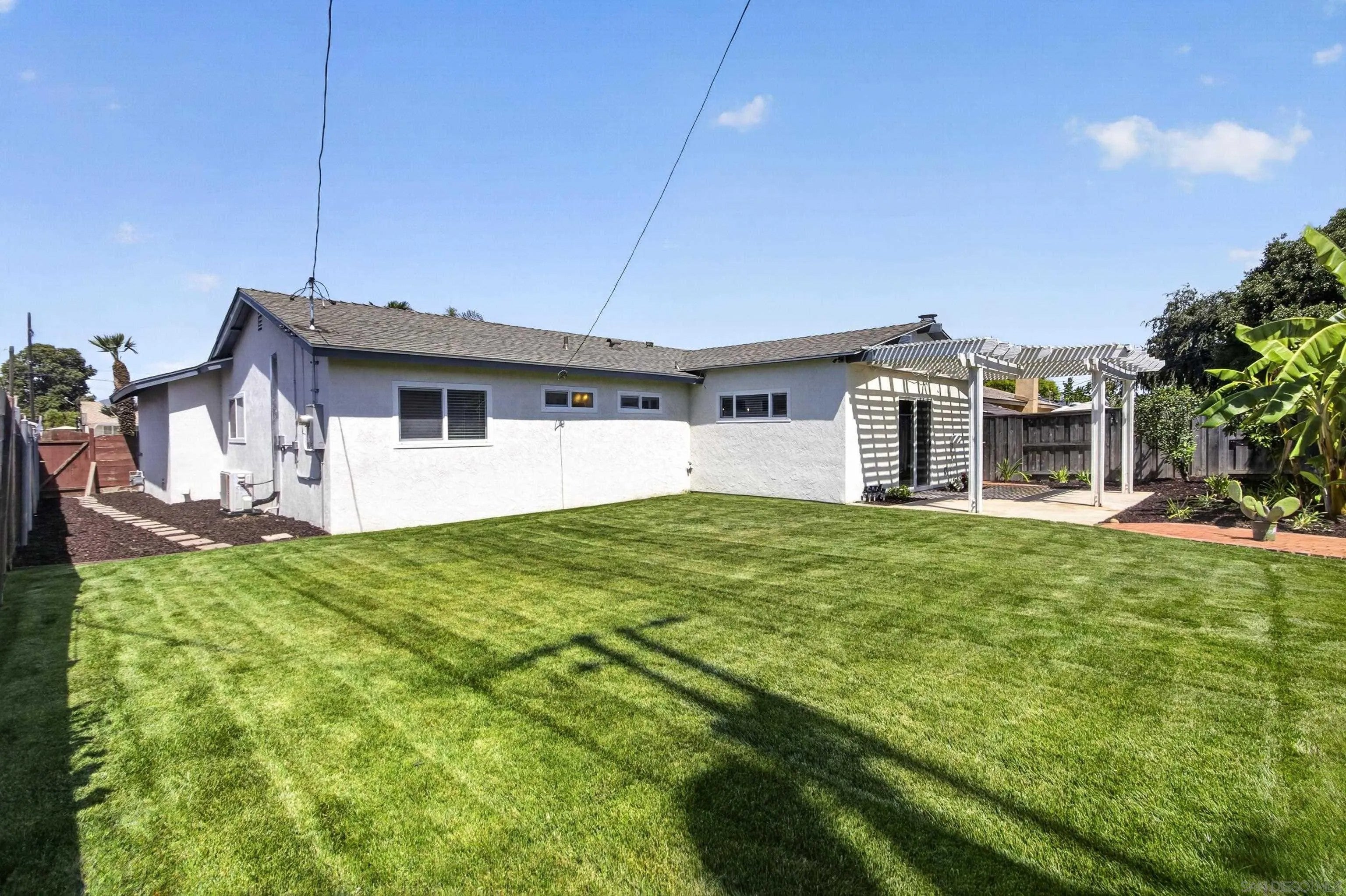 5175 Rebel Road