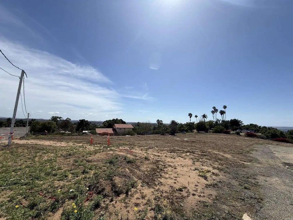 2279 Vista Grande