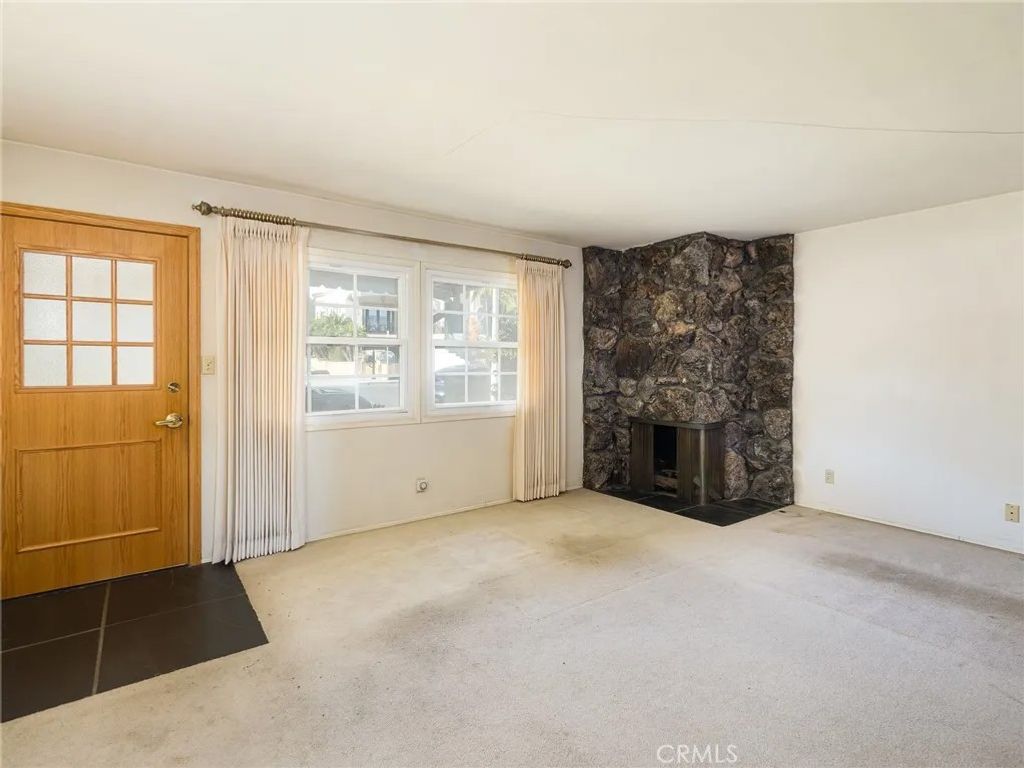 Photo of 860 Bungalow Drive, El Segundo, CA 90245 (MLS # SB26027440)