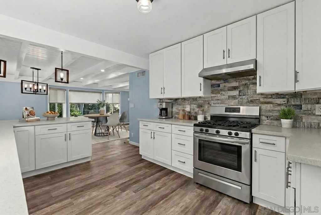 Photo of 820 Cookie Lane, Fallbrook, CA 92028 (MLS # 260003058)