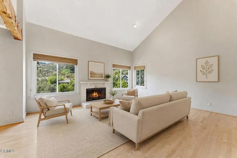 405 Woodcliffe Road