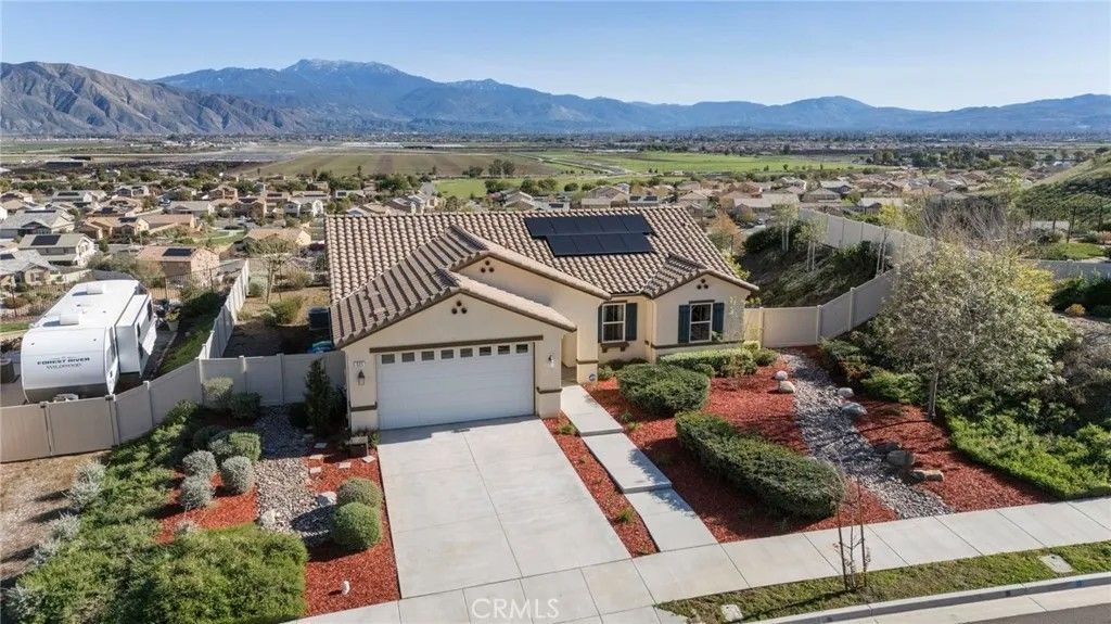 Photo of 525 Chalakat Court, San Jacinto, CA 92582 (MLS # IG25281943)