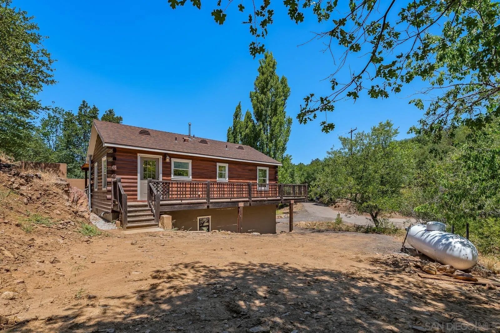 35251 Twin Oaks Rd