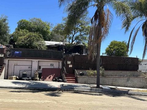 6113 Acorn Street San Diego CA 92115