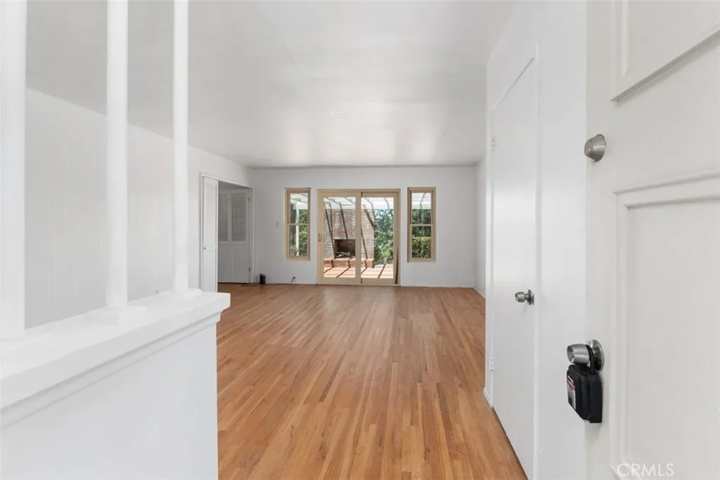 1828 Oakshire Court