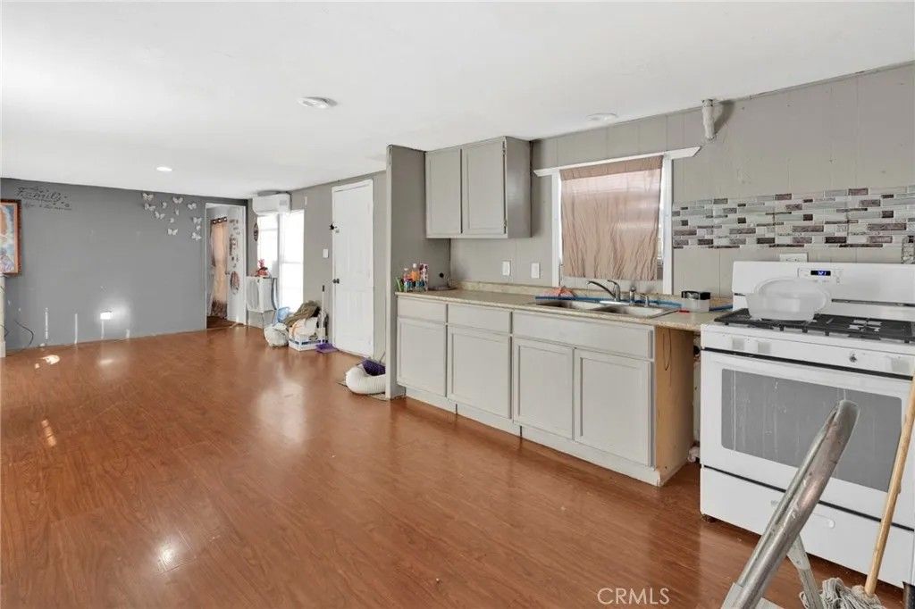 Photo of 22325 US Hwy 18 #47, Apple Valley, CA 92307 (MLS # SR26056202)