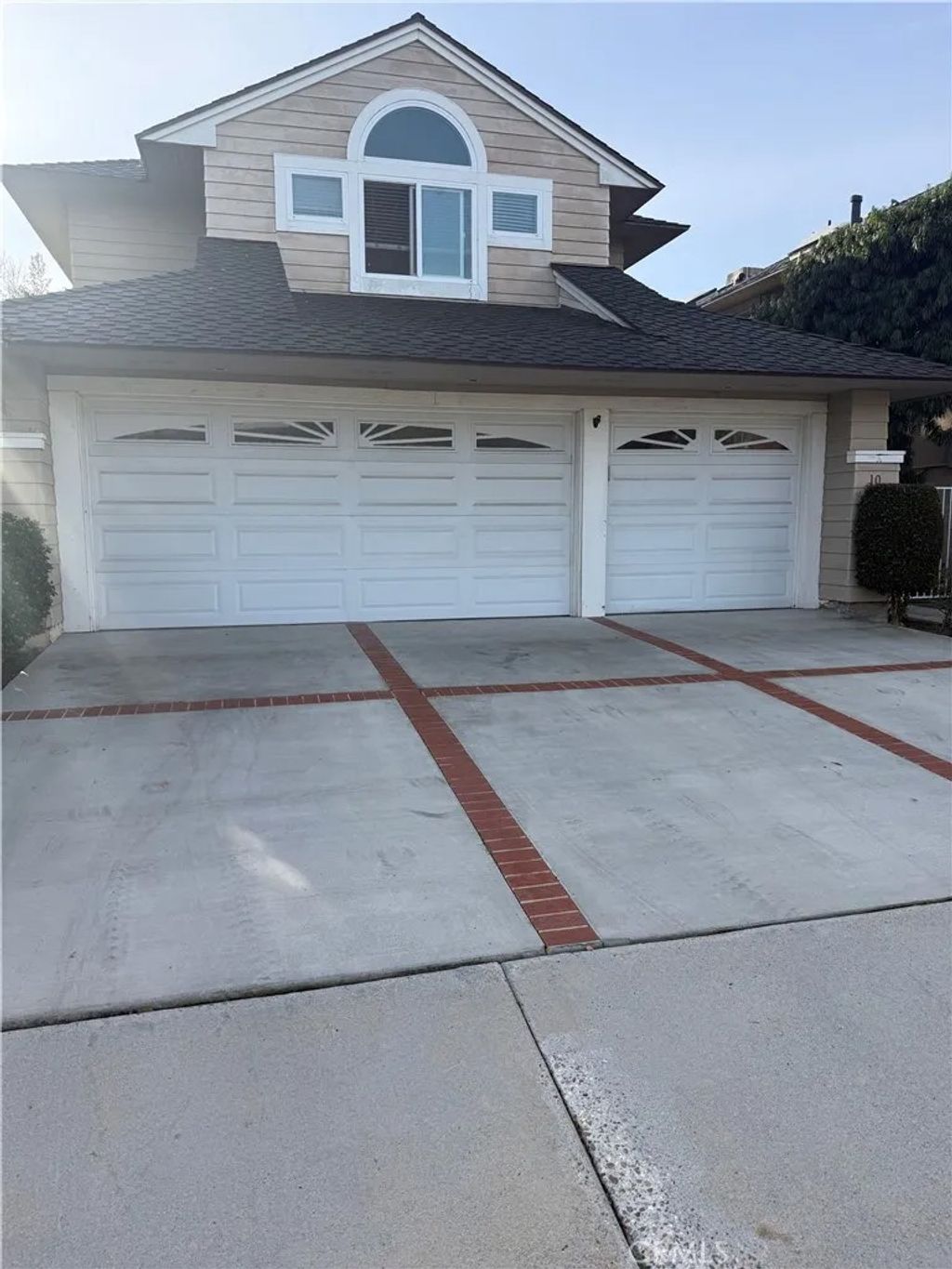 Photo of 10 Red Rock Ln, Laguna Niguel, CA 92677 (MLS # OC26017990)