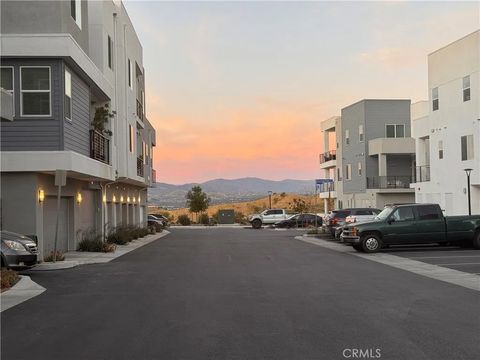 Photo of 26729 Greylock Lane, Stevenson Ranch, CA 91381 (MLS # IV26060427)