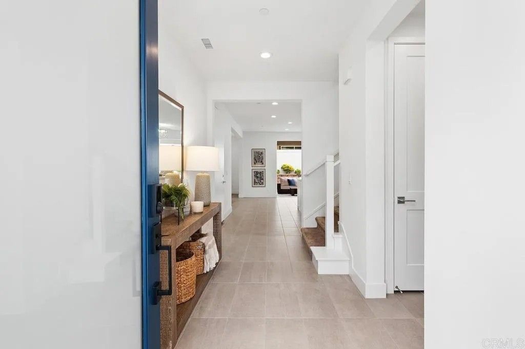 Photo of 10635 Melogold Way, San Diego, CA 92126 (MLS # NDP2600769)