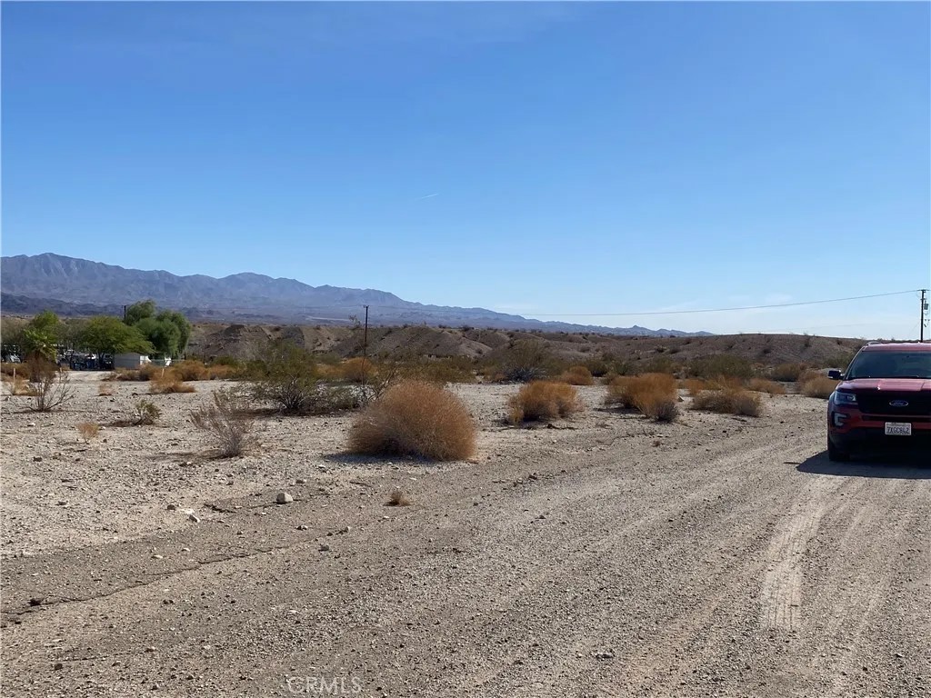 0 lot 1 on Desert View