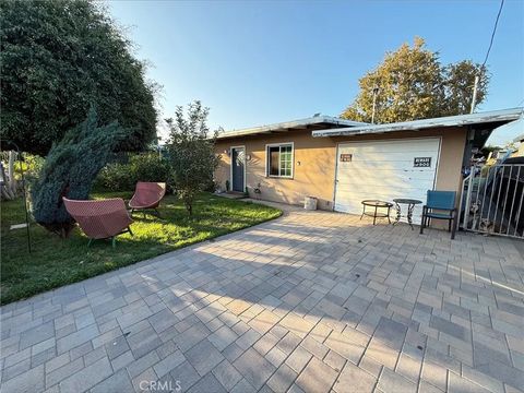 Photo of 12157 Lowemont Street, Norwalk, CA 90650 (MLS # IV25248821) Photo of 12157 Lowemont Street, Norwalk, CA 90650 (MLS # IV25248821)