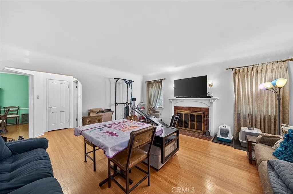 321 Pascual Avenue