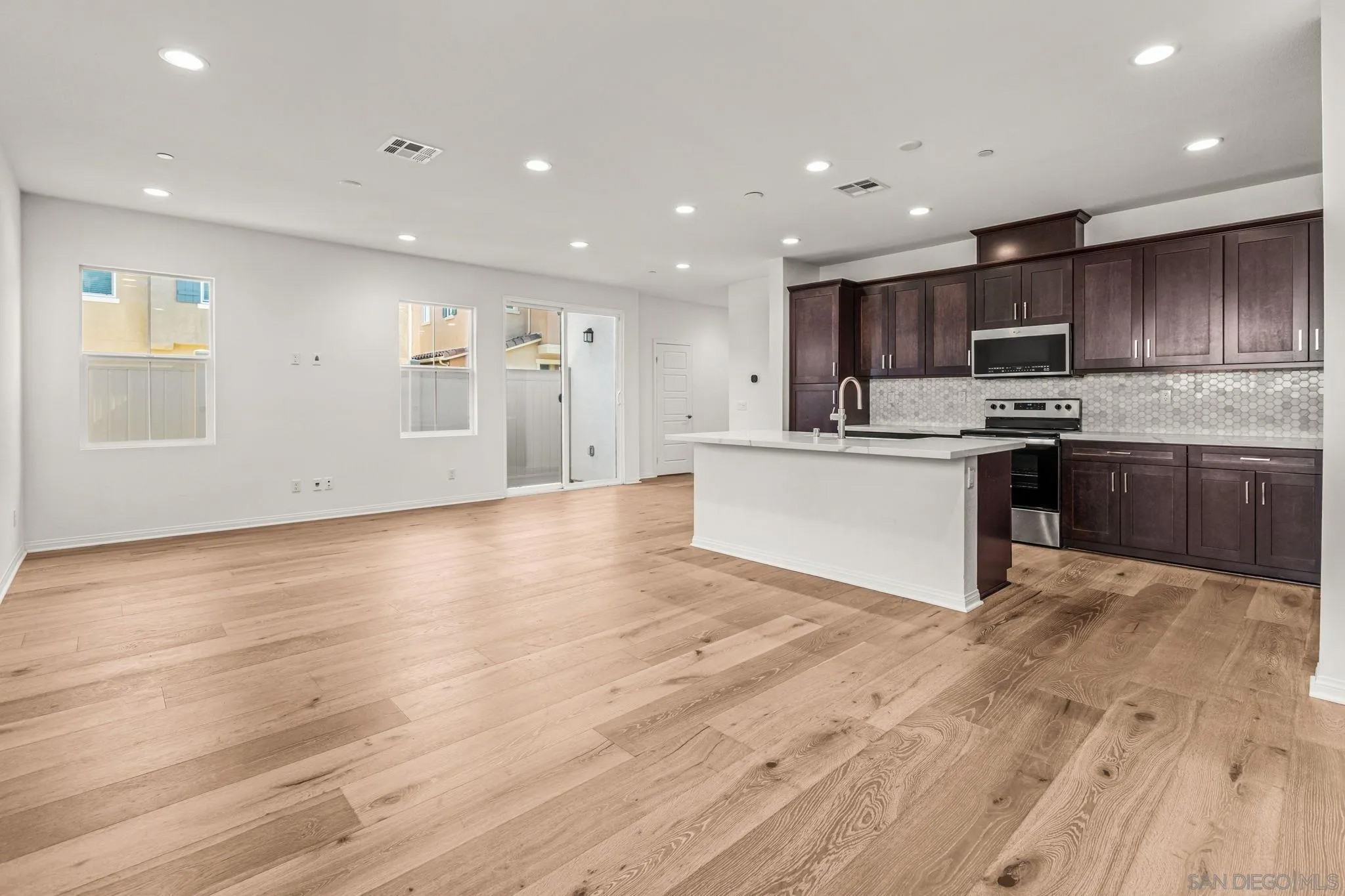 505 Pinedale
