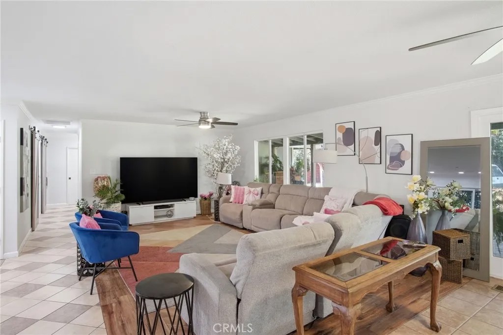 6176 Fleming Road