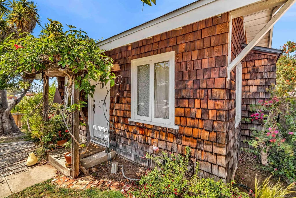 Photo of 4532-34 Long Branch Avenue, San Diego, CA 92107 (MLS # 260012175)