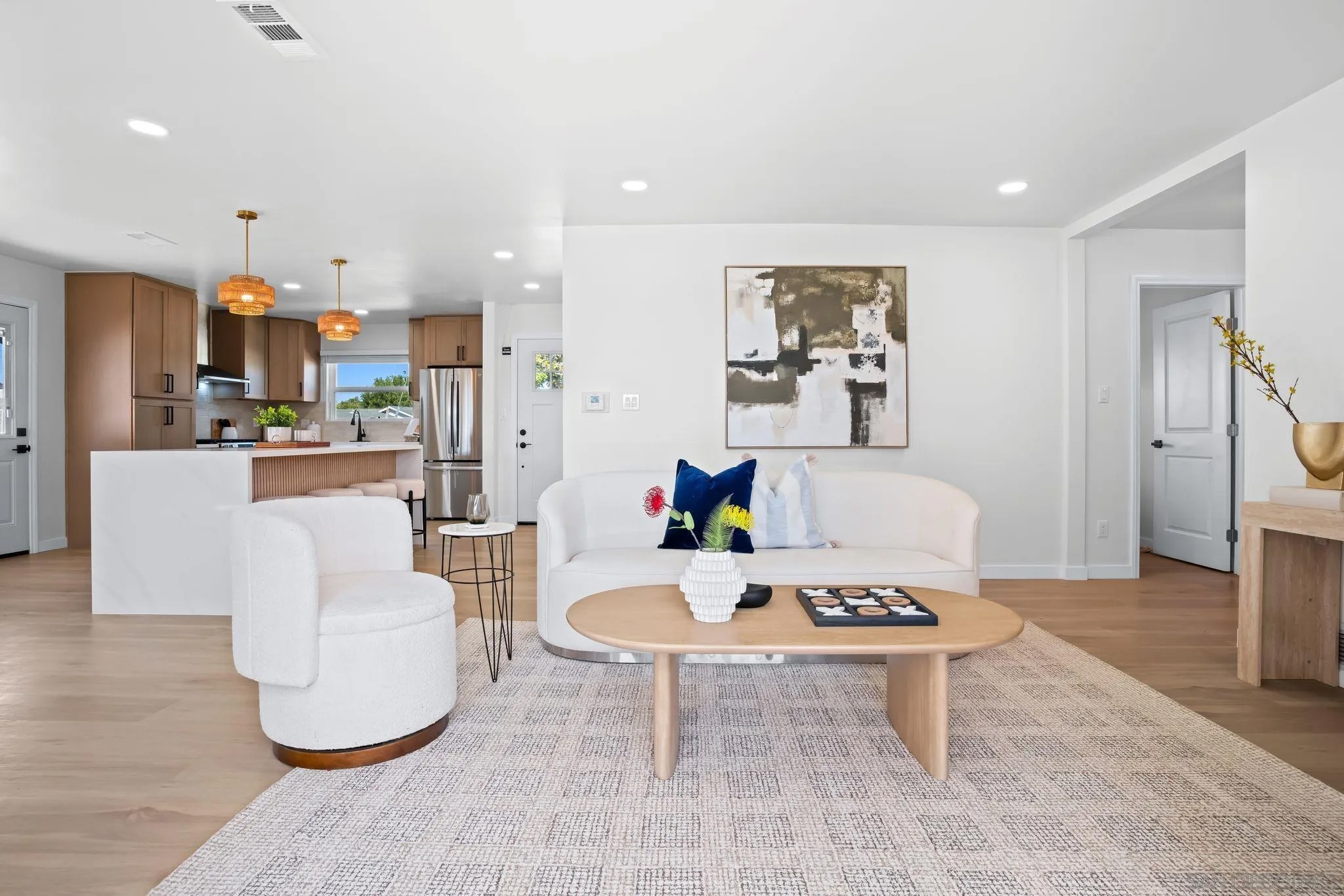 5055 Mount Frissell Dr