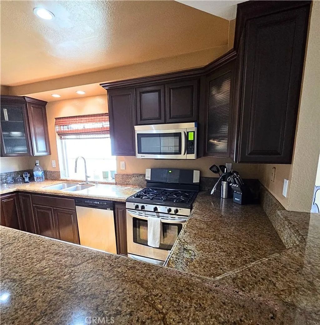 Photo of 12335 Hilldale Court, Pacoima, CA 91331 (MLS # SR26013253)