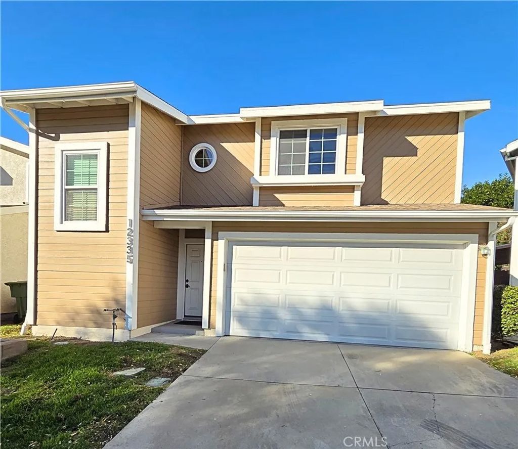 Photo of 12335 Hilldale Court, Pacoima, CA 91331 (MLS # SR26013253)