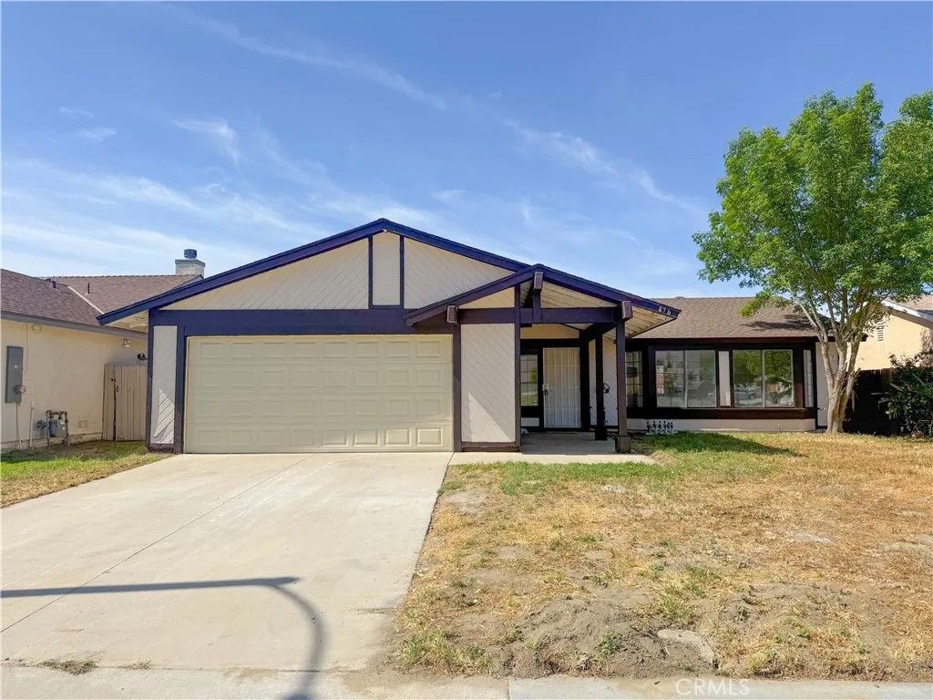 Photo of 476 Westminster Dr, San Jacinto, CA 92583 (MLS # CV26072396)