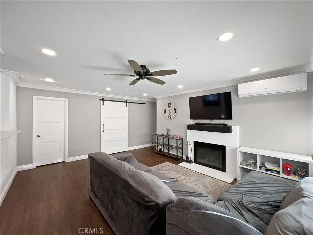 Photo of 5932 Oliva Avenue, Lakewood, CA 90712 (MLS # RS25018253)